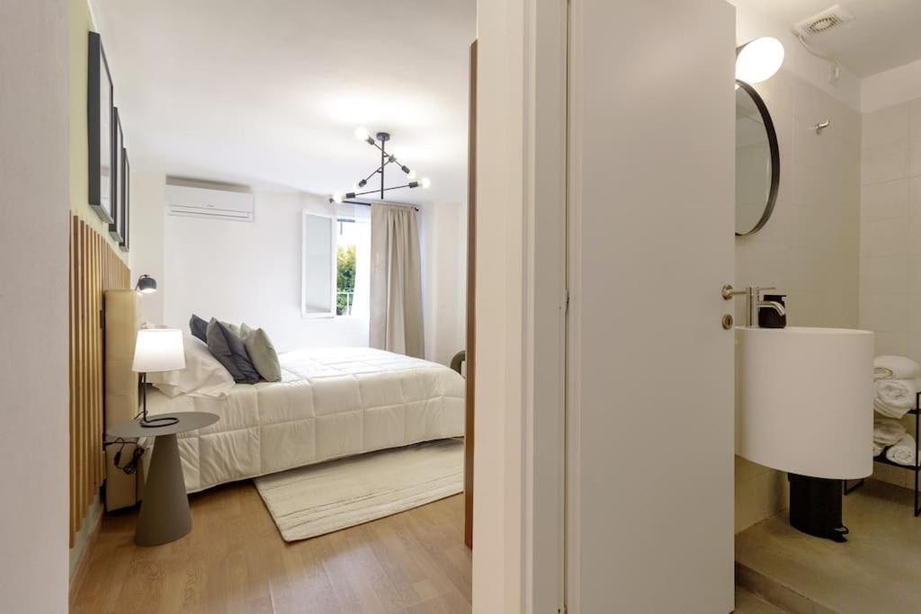 Elegant Flat In The City Centre With Two Suite Perugia Exterior photo