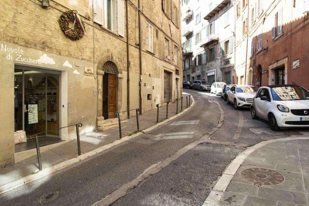 Elegant Flat In The City Centre With Two Suite Perugia Exterior photo